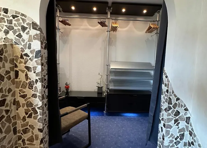 Holiday home Hts Haus Respirada Wellnessarea, Whirlpool, Gym, Sauna Meckenheim (North Rhine-Westphalia)